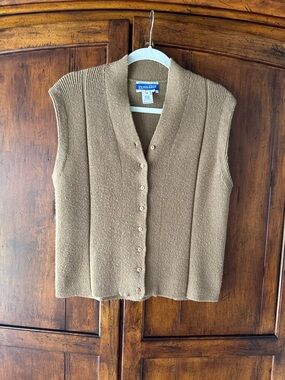 Vintage Pendleton Tan/Camel Cashmere/Wool Knit Button-Front Sleeveless Vest Med